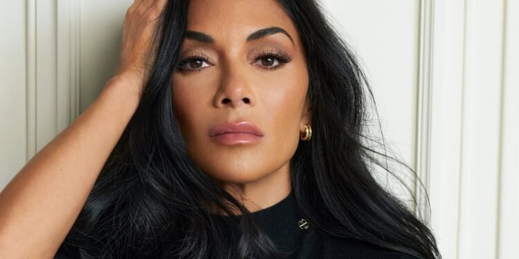 Nicole Scherzinger cobra cerca de R$ 5,8 mil por Meet & Greet sem as outras Pussycat Dolls
